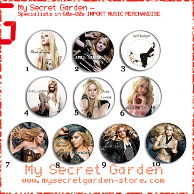 Avril Lavigne - Portrait Pinback Button Badge Set 2a or 2b( or Hair Ties / 4.4 cm Badge / Magnet / Keychain Set )